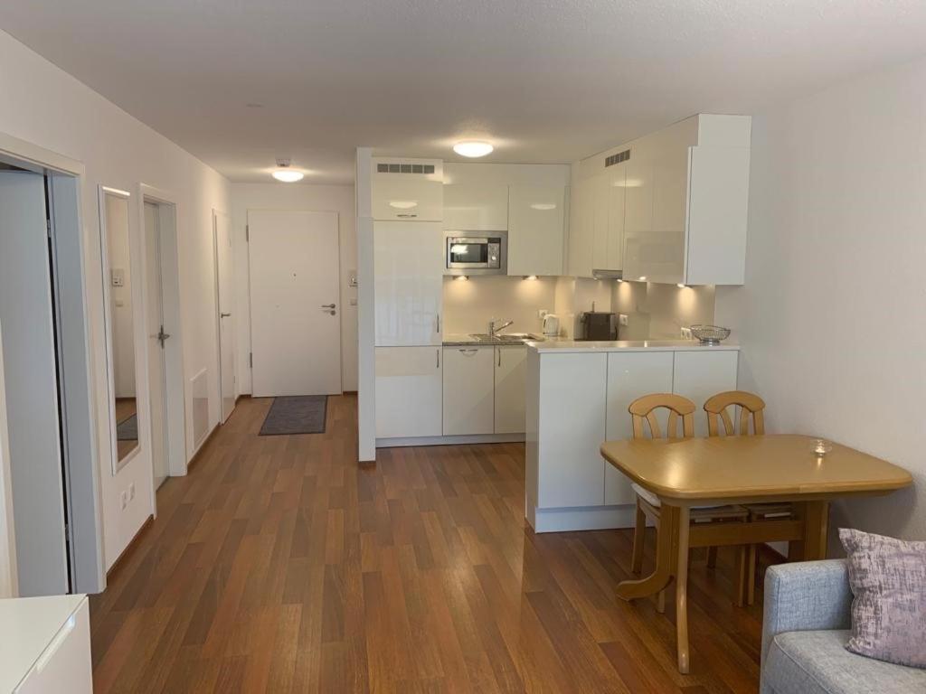 Ferienwohnung Lilly ฟรีดริชส์ฮาเฟน ภายนอก รูปภาพ